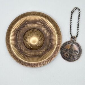 Vintag 1979 Chevron Standard Oil Company California Medallic Art Co Bronze Medal